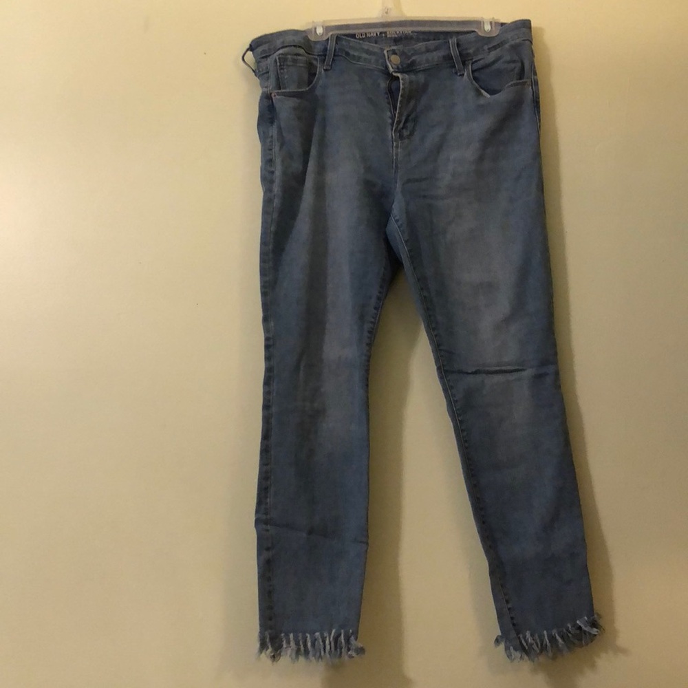 Old Navy Fringe Hem rock Star Jeans